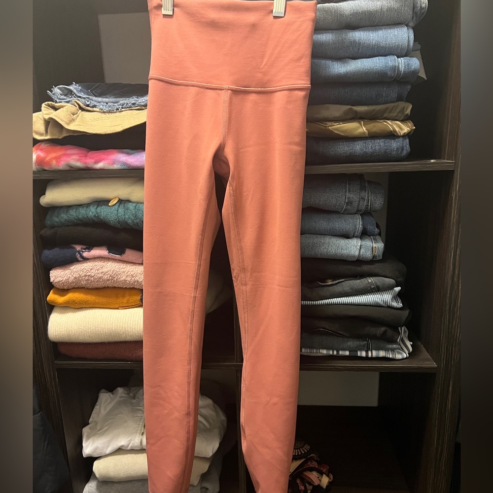 BRAND NEW LULU-LEMON LEGGINGS